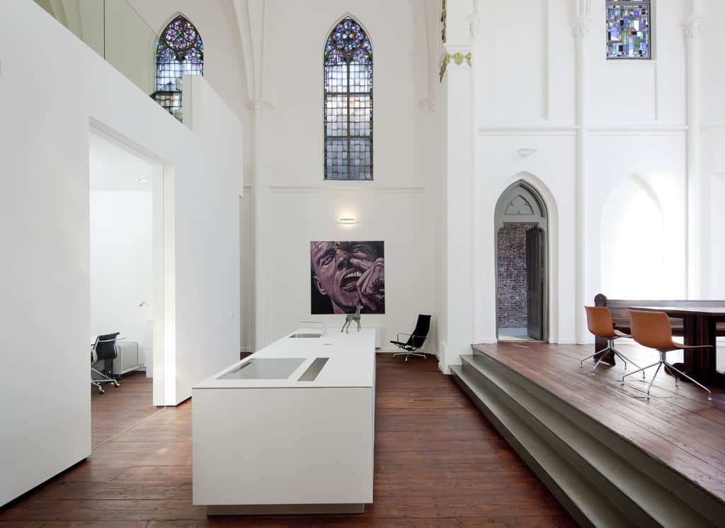 Residential Church XL by Zecc Architects Residential Church XL by Zecc Architects