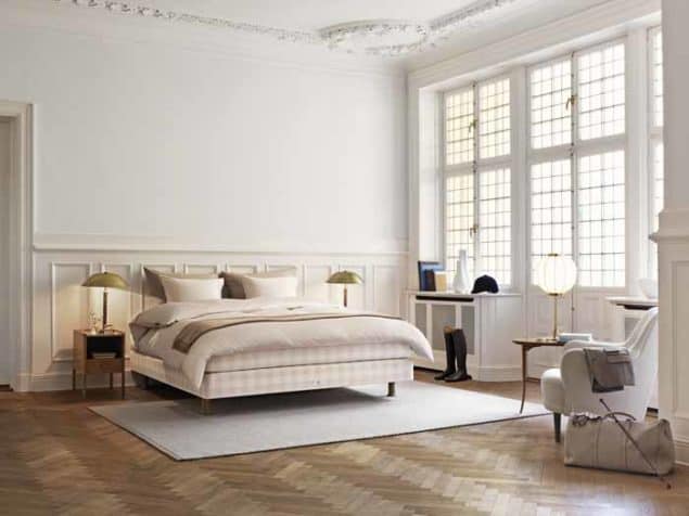 Stockholmsvit Limited edition bed from Hästens