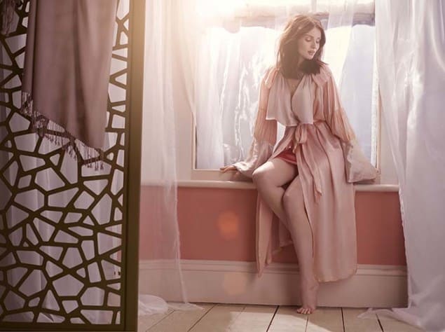 Sophie Ellis-Bextor announced as the face of 'Copper Blush' for Dulux 2015