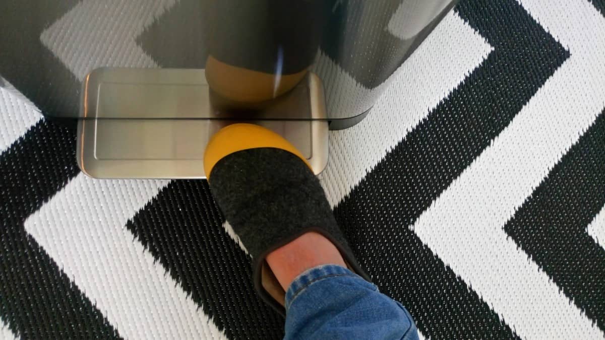 Review Titan Compactor Bin from Joseph Joseph The Design Sheppard