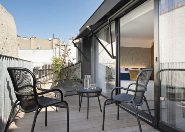 Parister Hotel Paris Balcony (2)